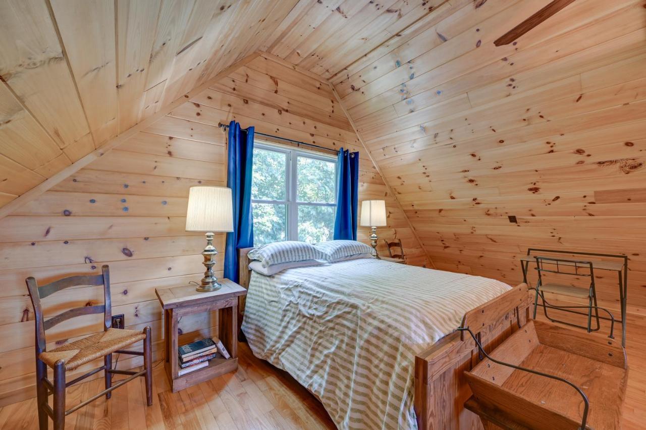 Warm And Cozy Cabin With Deck On Top Of The Blue Ridge Fancy Gap Exterior photo
